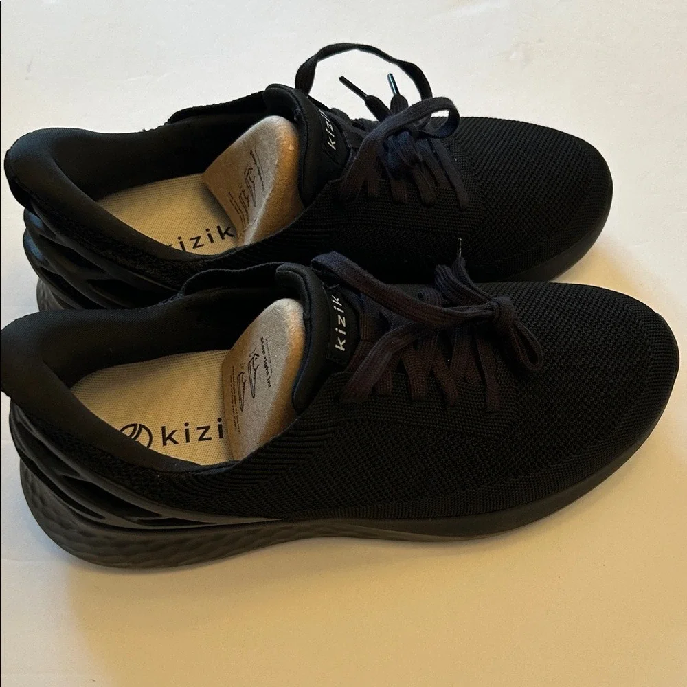 Kizik Athens Women's Black Sneakers Sz 11W‎ NWOT PRM
